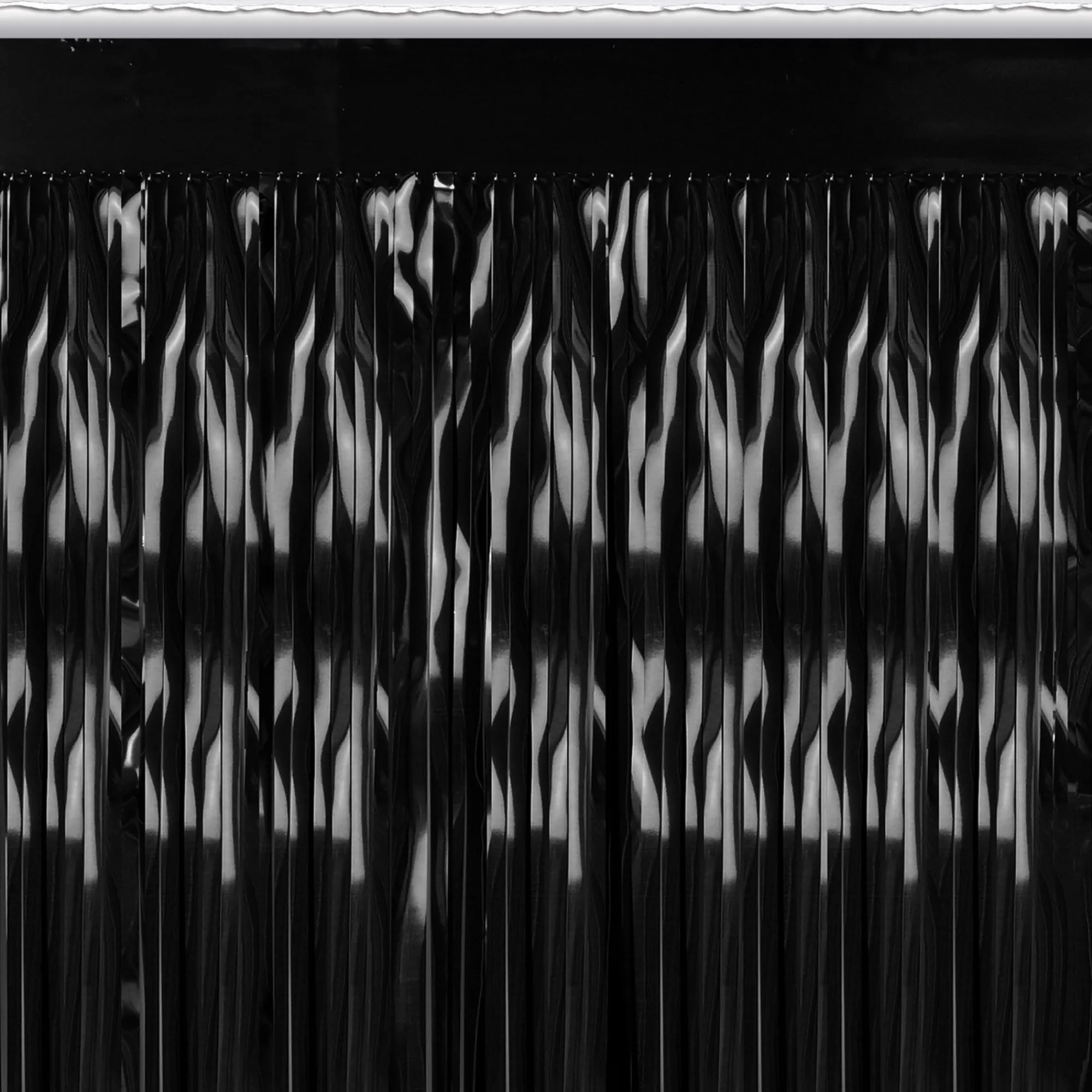 Clearance Windy City Novelties Black Metallic Fringe Table Skirt
