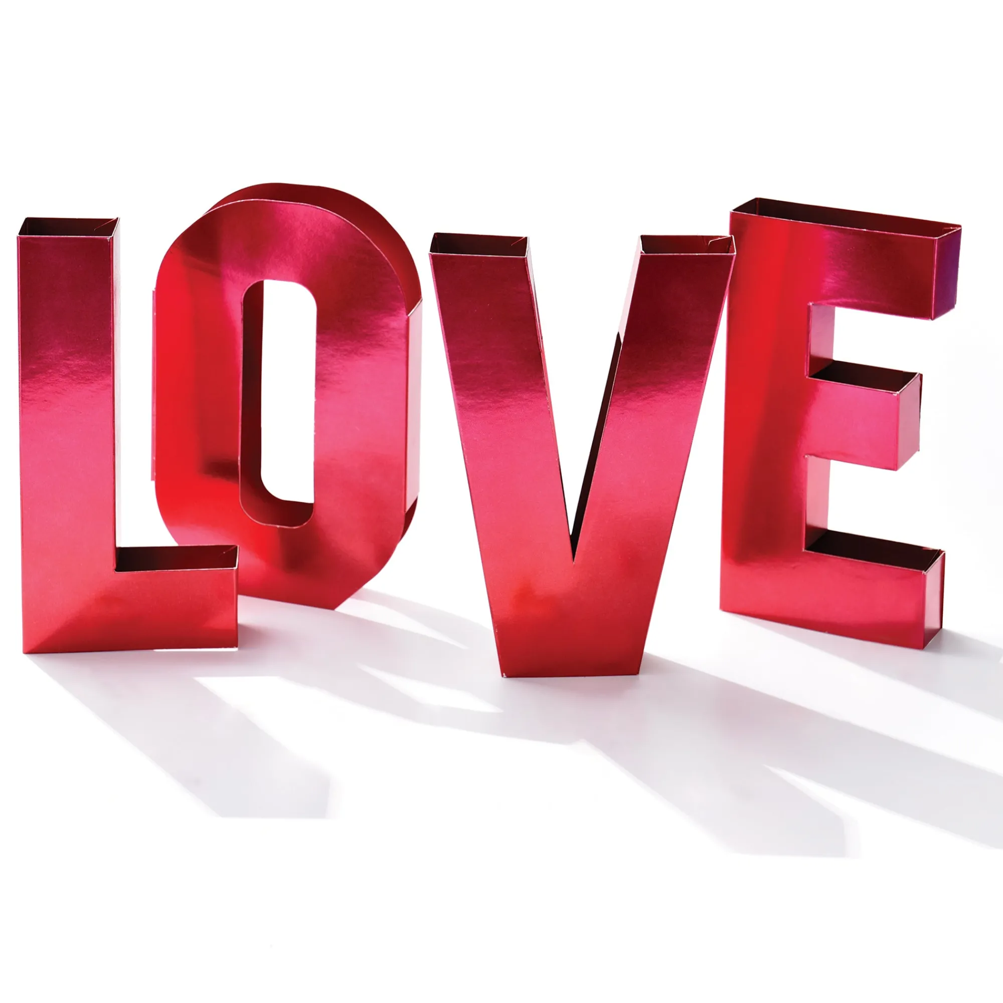 Online Windy City Novelties LOVE Foil Centerpiece