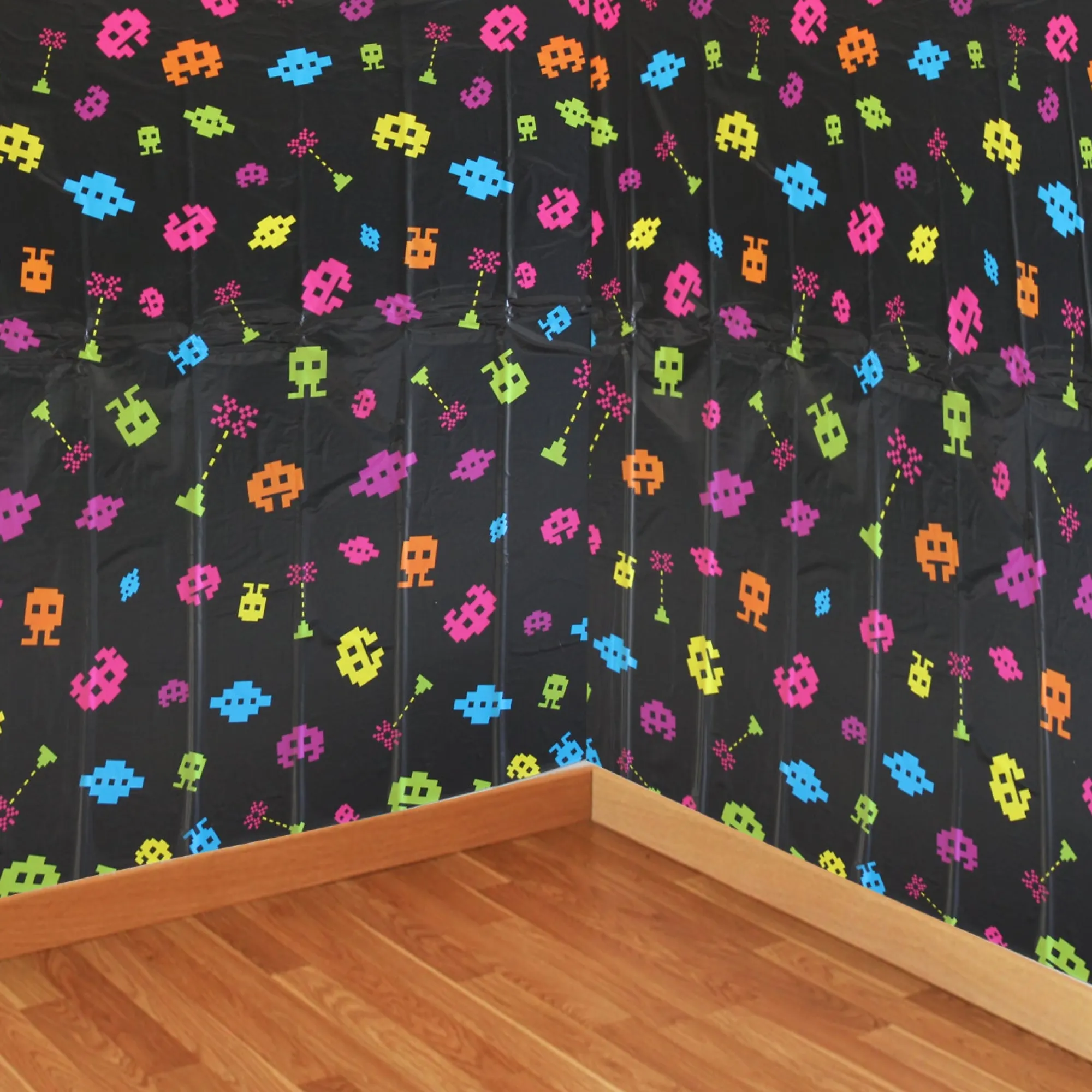 Hot Windy City Novelties 80's Arcade Scene Room Roll